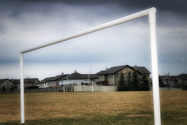 快船仍然需 快船仍然需